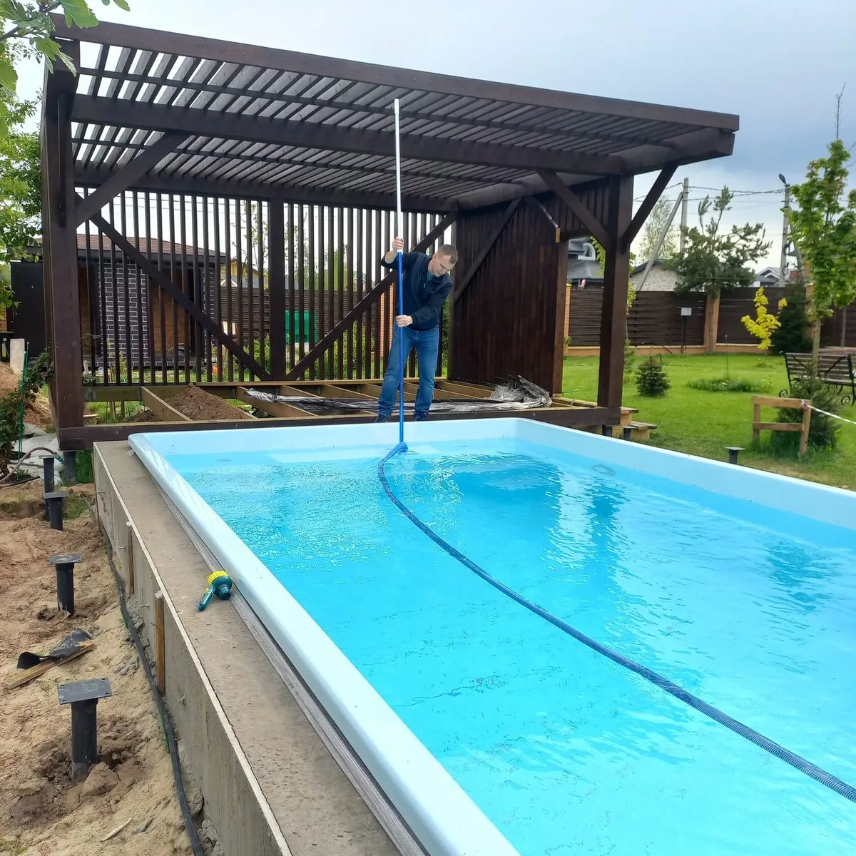 Копинговый бордюрный камень для бассейна Laguna в Выксе